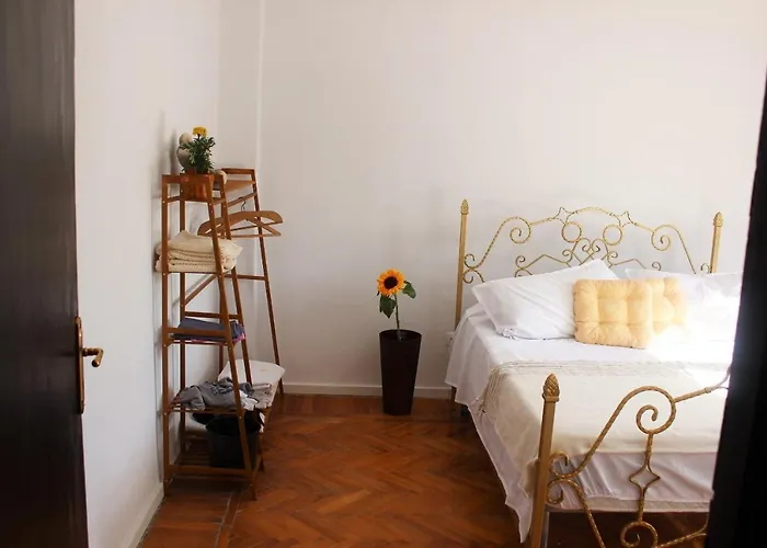 Entire Serviced Apartment With A Beautiful View