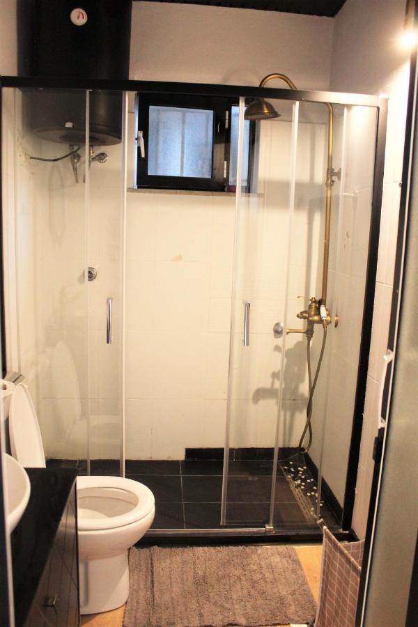 Entire Serviced With A Beautiful View